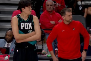 mk体育app-杨瀚森刚好起来，斯普利特却惹争议！宣布遗憾决定，小杨出头太难