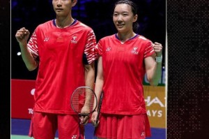 mk体育下载-巴黎世锦赛混双：蒋魏组合2-1逆转娃卉组合，首次跻身世锦赛决赛