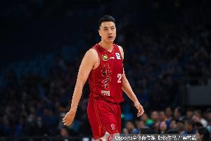 mk体育下载-许利民最后换上翟晓川&amp;方硕打得不错 广厦把篮板球生命线保护好了