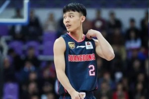 mk体育入口-又是0分！拿MVP后3战2场0分，球迷：还问郭士强为啥不带他？