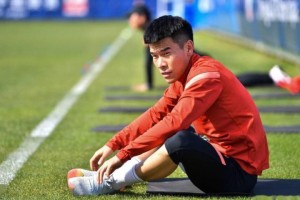 mk体育-他上赛季津门虎被寄予厚望，如今一分钟没踢，就被官宣离队走人